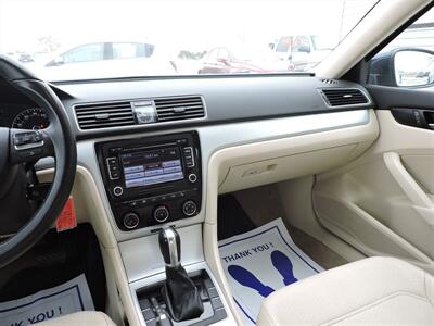 2013 Volkswagen Passat TDI SE   - Photo 13 - Lexington, NE 68850