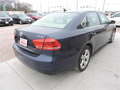 2013 Volkswagen Passat TDI SE   - Photo 5 - Lexington, NE 68850