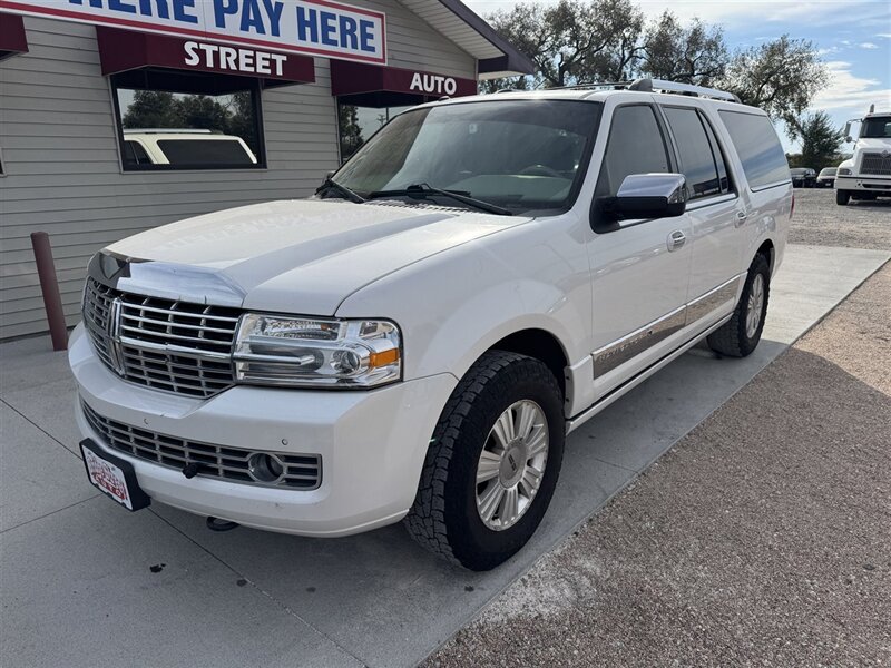 2013 Lincoln Navigator L - Photo 5 - Lexington, NE 68850