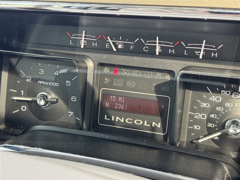 2013 Lincoln Navigator L - Photo 13 - Lexington, NE 68850