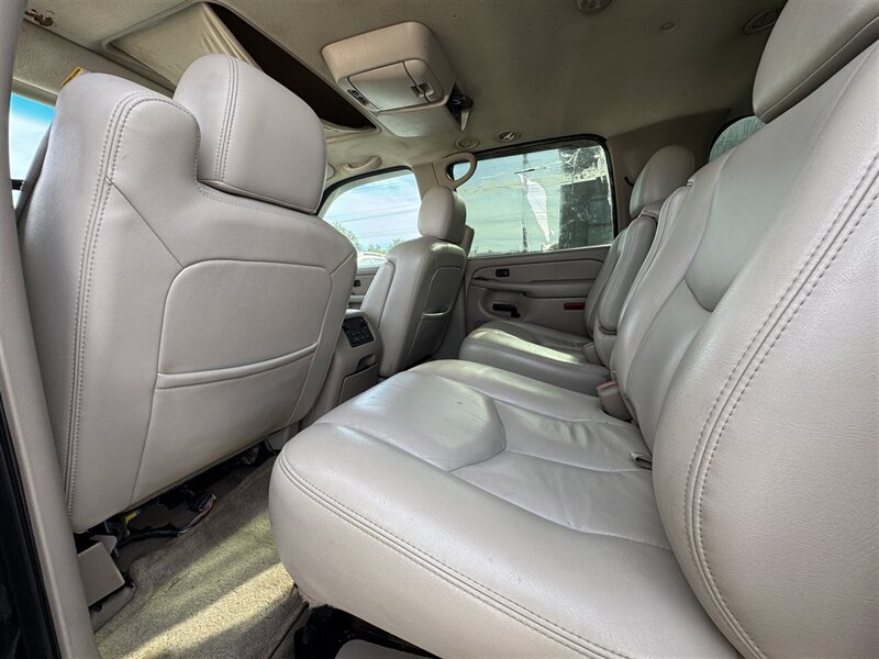 2005 Chevrolet Suburban 1500 LS - Photo 11 - North Platte, NE 69101