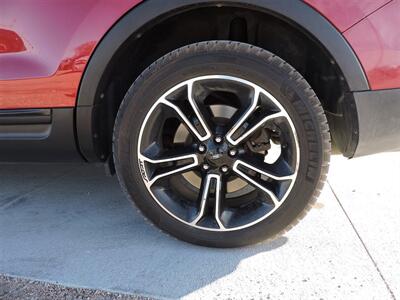 2014 Ford Explorer Sport   - Photo 8 - Lexington, NE 68850