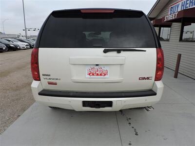 2008 GMC Yukon SLE - Photo 6 - Lexington, NE 68850