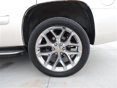 2008 GMC Yukon SLE - Photo 8 - Lexington, NE 68850