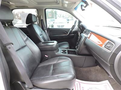 2008 GMC Yukon SLE - Photo 10 - Lexington, NE 68850