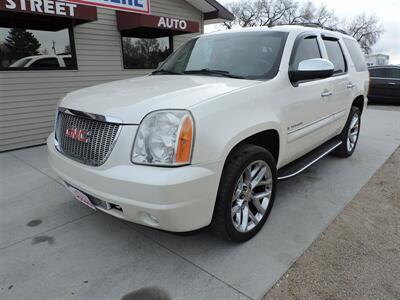 2008 GMC Yukon SLE - Photo 2 - Lexington, NE 68850