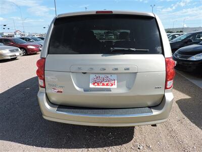 2014 Dodge Grand Caravan SXT   - Photo 6 - Lexington, NE 68850