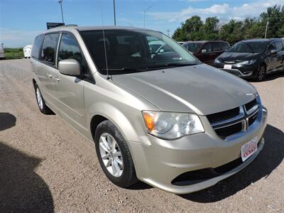 2014 Dodge Grand Caravan SXT   - Photo 4 - Lexington, NE 68850