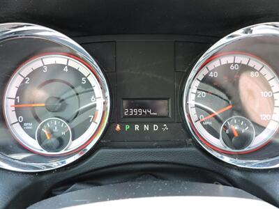 2017 Dodge Grand Caravan SXT   - Photo 19 - Kearney, NE 68847