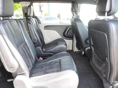 2017 Dodge Grand Caravan SXT   - Photo 14 - Kearney, NE 68847