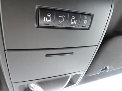 2017 Dodge Grand Caravan SXT   - Photo 22 - Kearney, NE 68847