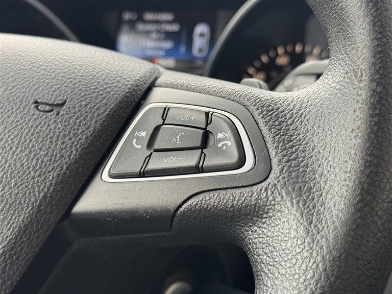 2017 Ford Escape SE - Photo 12 - Lexington, NE 68850
