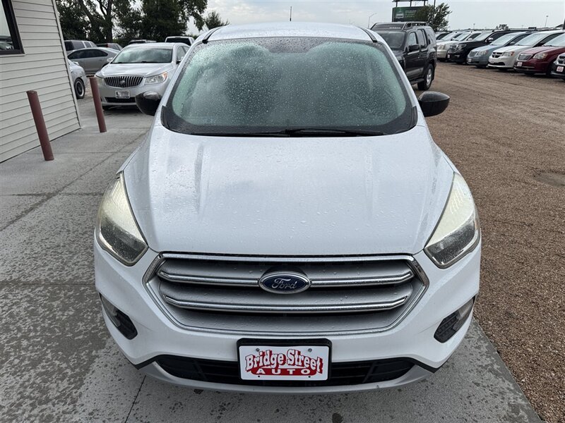 2017 Ford Escape SE - Photo 4 - Lexington, NE 68850