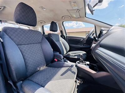 2015 Honda Fit LX - Photo 10 - Kearney, NE 68847