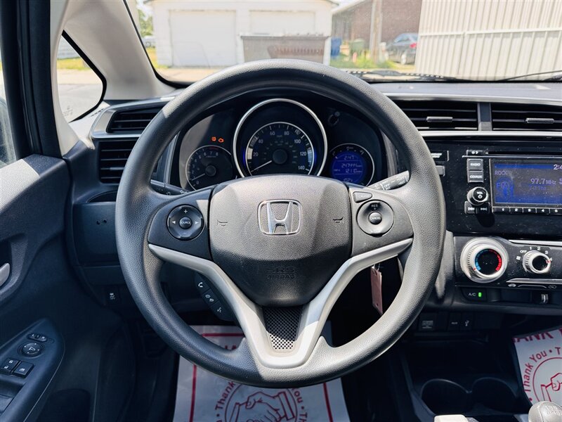 2015 Honda Fit LX - Photo 12 - Kearney, NE 68847