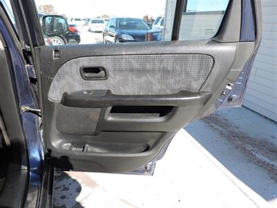 2004 Honda CR-V LX   - Photo 17 - North Platte, NE 69101