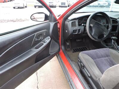 2003 Chevrolet Monte Carlo LS - Photo 13 - Grand Island, NE 68801