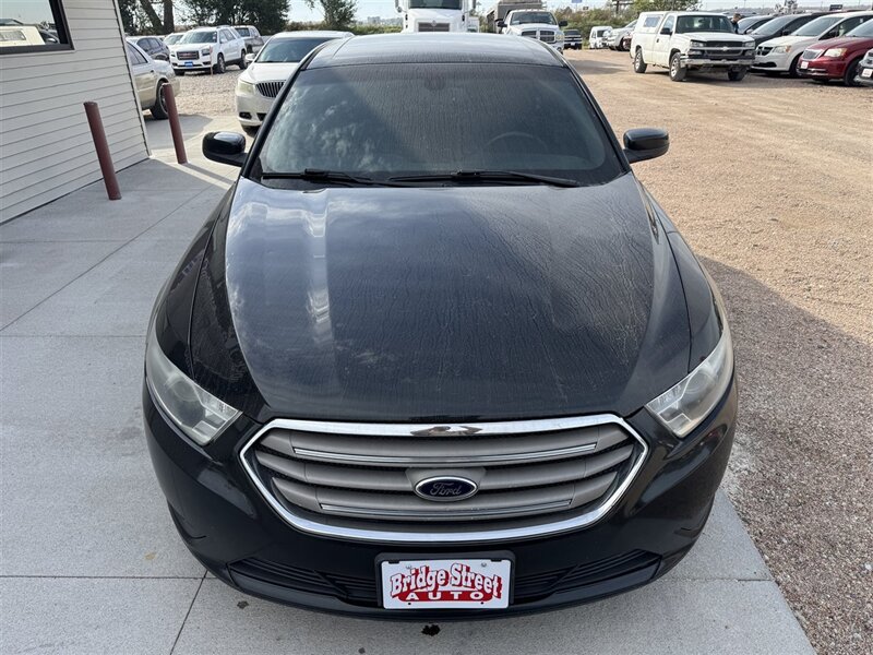 2014 Ford Taurus SEL - Photo 4 - Lexington, NE 68850