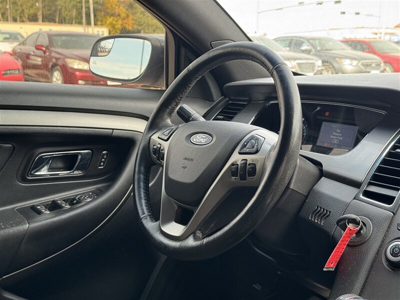 2014 Ford Taurus SEL - Photo 3 - Lexington, NE 68850