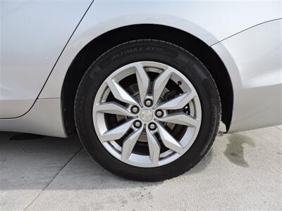 2017 Chevrolet Impala LT - Photo 8 - Lexington, NE 68850