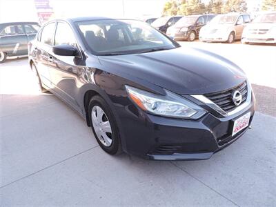 2017 Nissan Altima 2.5   - Photo 4 - Lexington, NE 68850