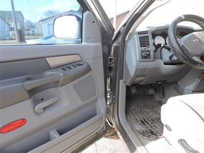 2006 Dodge Ram 1500 ST - Photo 14 - Kearney, NE 68847