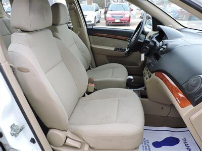 2011 Chevrolet Aveo5 LS   - Photo 10 - Lexington, NE 68850