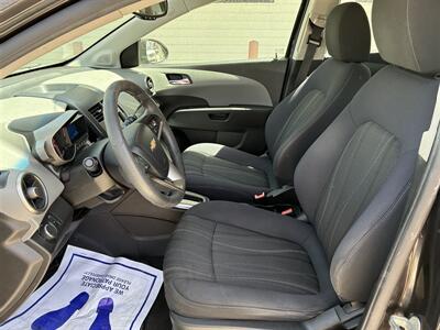 2013 Chevrolet Sonic LT Auto   - Photo 7 - Lexington, NE 68850