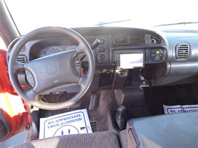 1998 Dodge Ram 1500 Laramie SLT   - Photo 10 - Grand Island, NE 68801