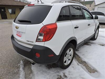 2014 Chevrolet Captiva Sport LS   - Photo 5 - Kearney, NE 68847