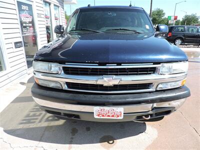 2004 Chevrolet Suburban 1500 Z71   - Photo 3 - Lexington, NE 68850