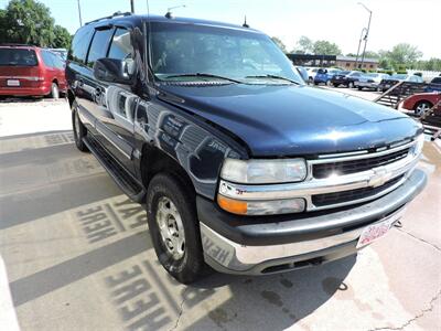 2004 Chevrolet Suburban 1500 Z71   - Photo 4 - Lexington, NE 68850