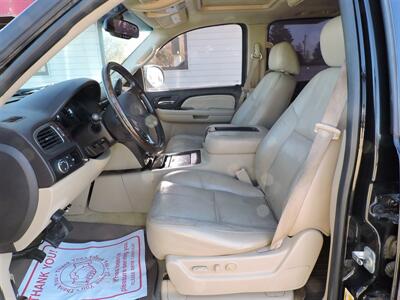 2007 GMC Yukon Denali   - Photo 9 - Lexington, NE 68850
