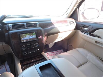 2007 GMC Yukon Denali   - Photo 16 - Lexington, NE 68850