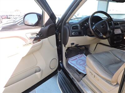 2007 GMC Yukon Denali   - Photo 18 - Lexington, NE 68850