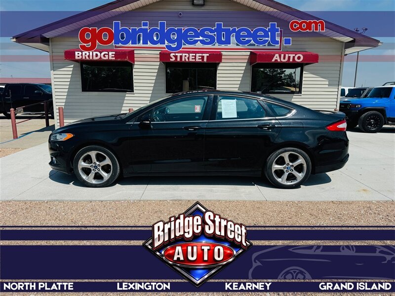 2013 Ford Fusion SE   - Photo 1 - Lexington, NE 68850