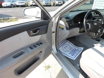 2007 Kia Optima LX   - Photo 15 - Grand Island, NE 68801