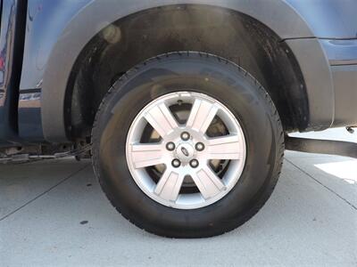 2008 Ford Explorer Sport Trac XLT   - Photo 8 - Lexington, NE 68850