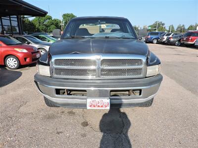 2001 Dodge Ram 1500 SLT   - Photo 3 - North Platte, NE 69101