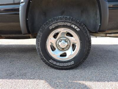 2001 Dodge Ram 1500 SLT   - Photo 8 - North Platte, NE 69101