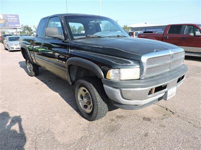2001 Dodge Ram 1500 SLT   - Photo 4 - North Platte, NE 69101