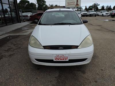 2001 Ford Focus SE   - Photo 3 - North Platte, NE 69101