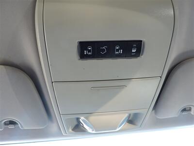 2014 Dodge Grand Caravan SXT   - Photo 20 - Lexington, NE 68850