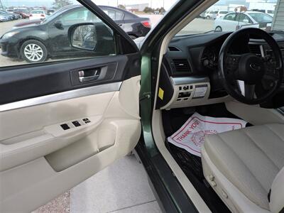 2010 Subaru Outback 2.5i Premium - Photo 16 - Lexington, NE 68850