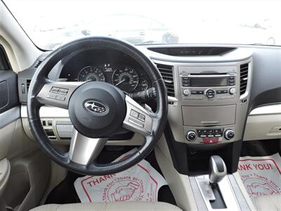 2010 Subaru Outback 2.5i Premium - Photo 14 - Lexington, NE 68850