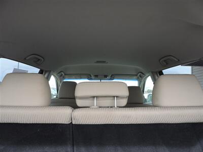 2010 Subaru Outback 2.5i Premium - Photo 13 - Lexington, NE 68850