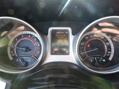 2013 Dodge Journey SXT   - Photo 16 - North Platte, NE 69101