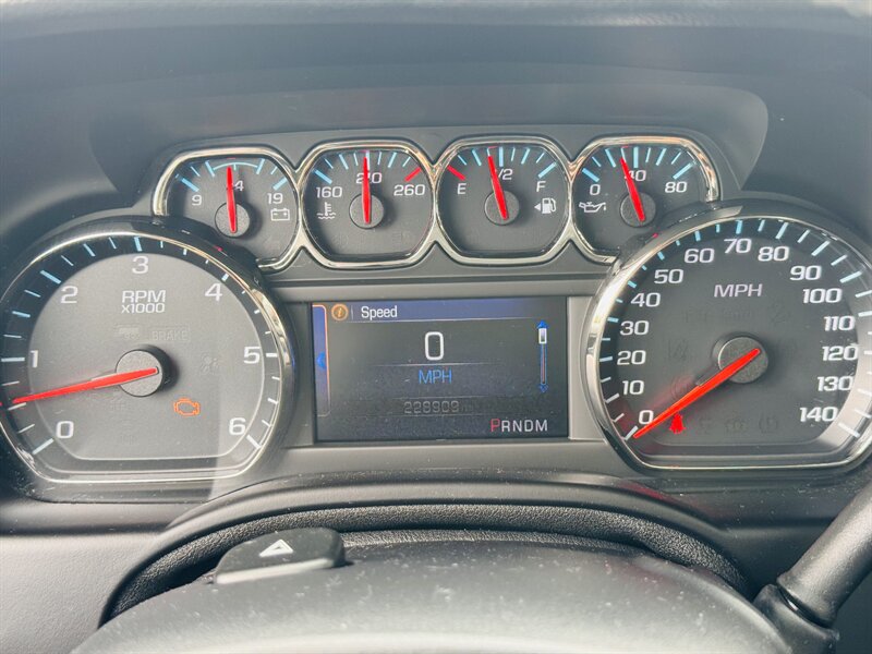 2015 Chevrolet Tahoe LTZ - Photo 18 - Lexington, NE 68850