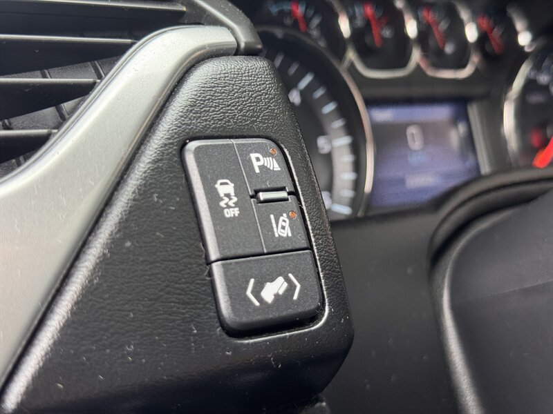 2015 Chevrolet Tahoe LTZ - Photo 19 - Lexington, NE 68850