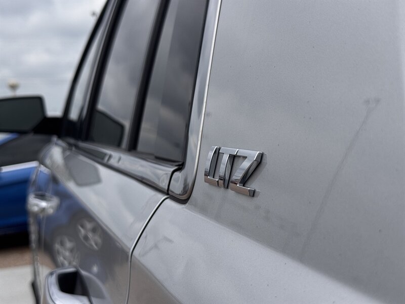 2015 Chevrolet Tahoe LTZ - Photo 10 - Lexington, NE 68850